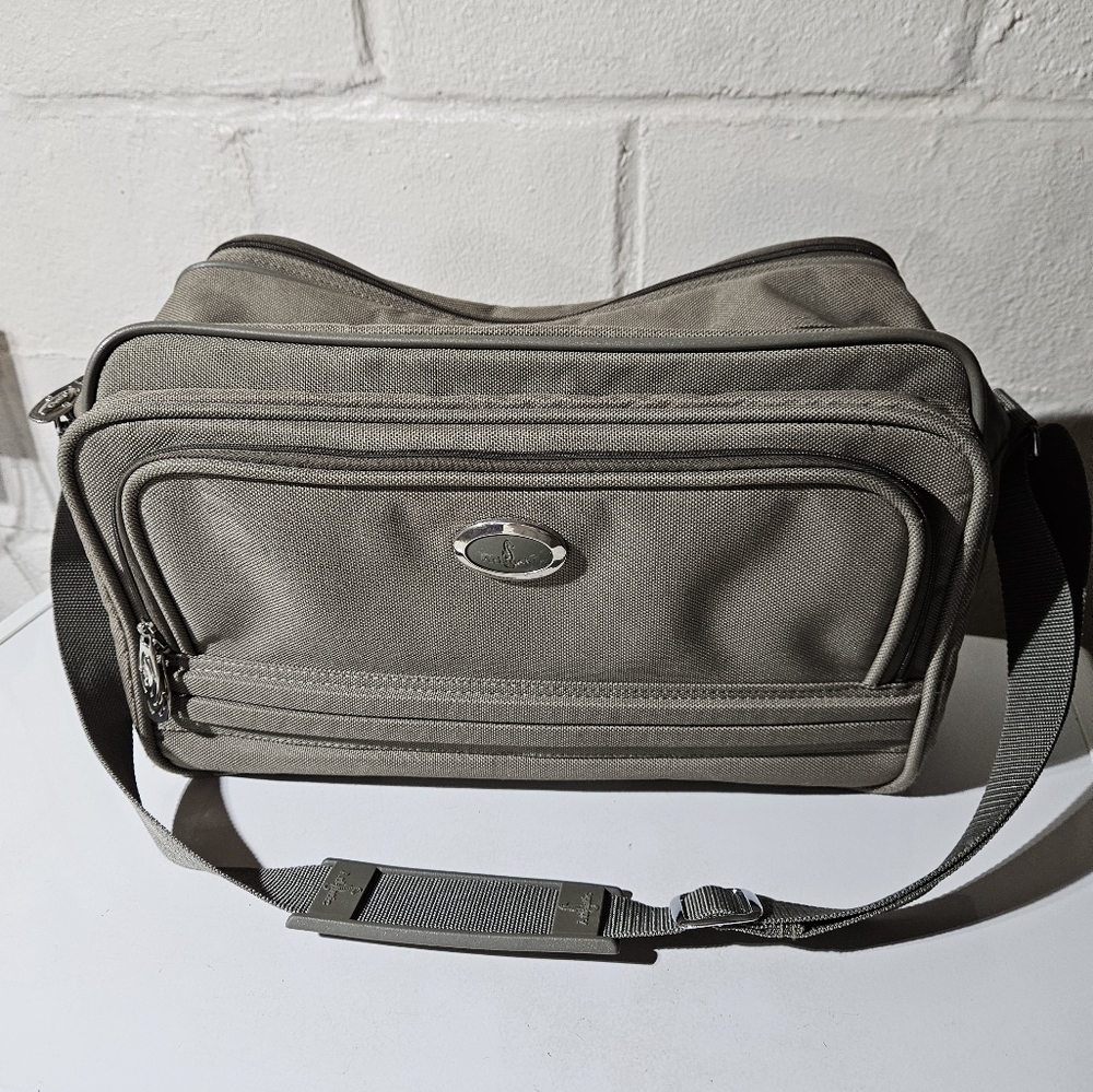 Vintage Atlantic Garment Bag